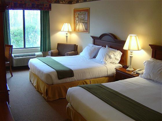 Holiday Inn Express & Suites Reidsville, An Ihg Hotel Room photo